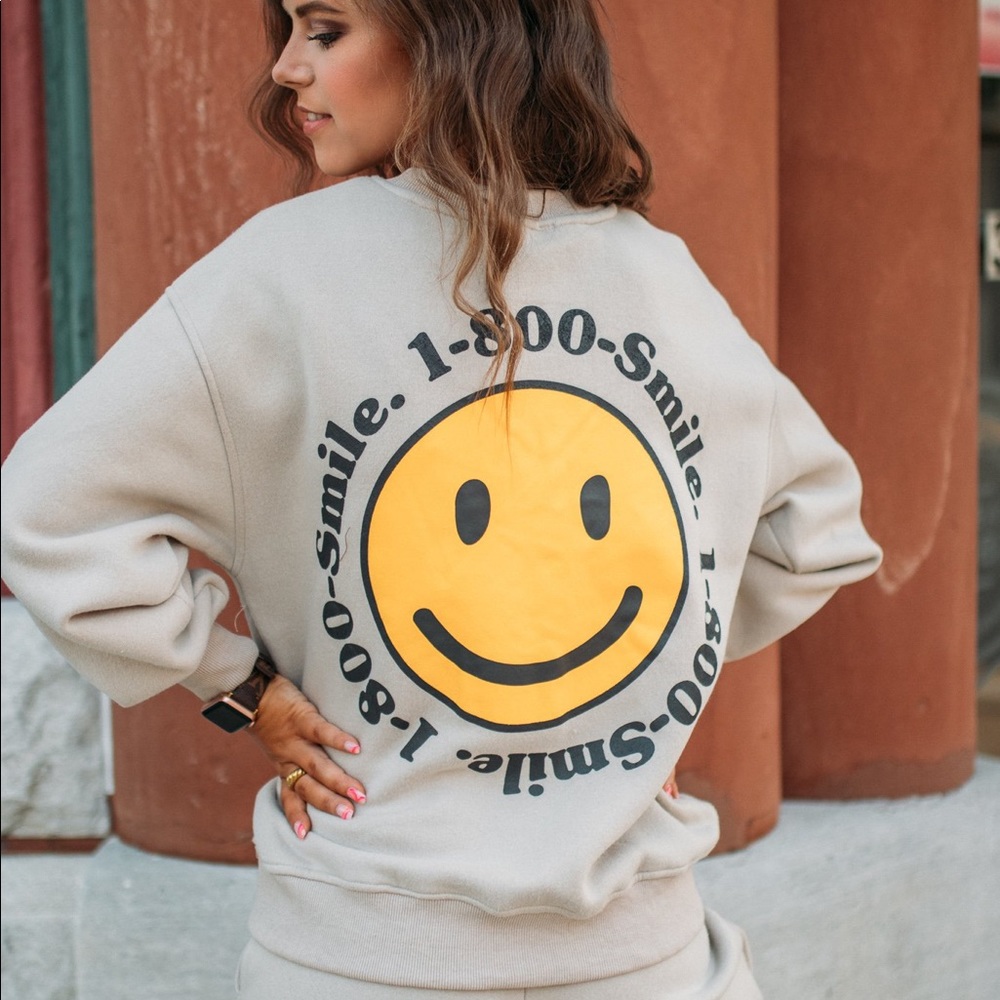 1-800 smile crewneck